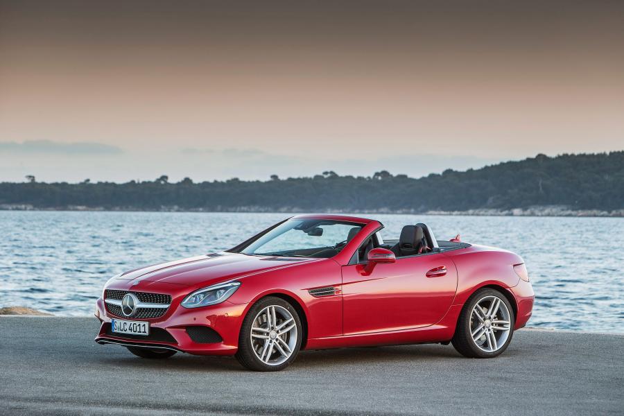  Mercedes-Benz SLC250 d 2016 года  (фото 7 из 27)